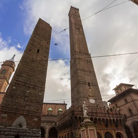 Apartment Realkasa Towers Flat *